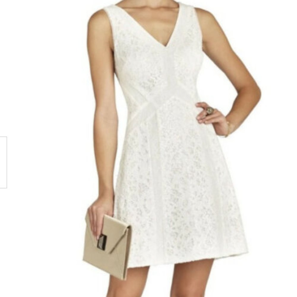 BCBG Max Gracie Off White Size 8 Fit and Flare Dress